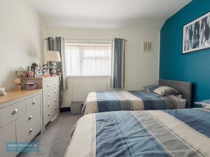 Bedroom- click for photo gallery
